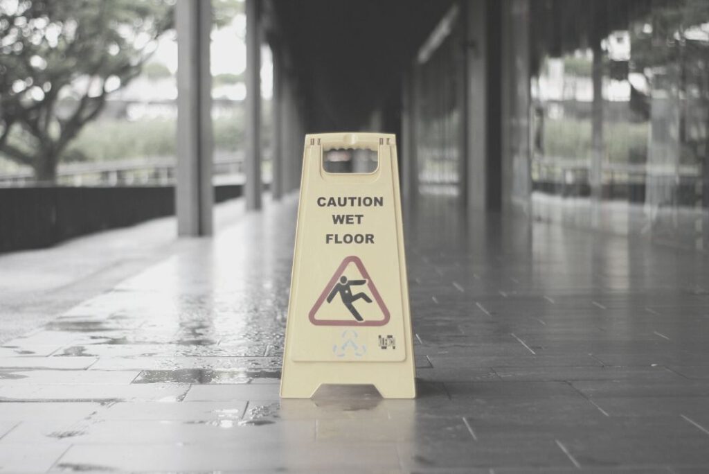 Austin slip and Fall Accident wet floor sign